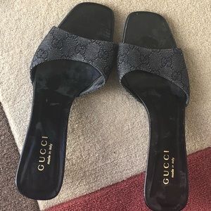 Gucci slides size 8.5